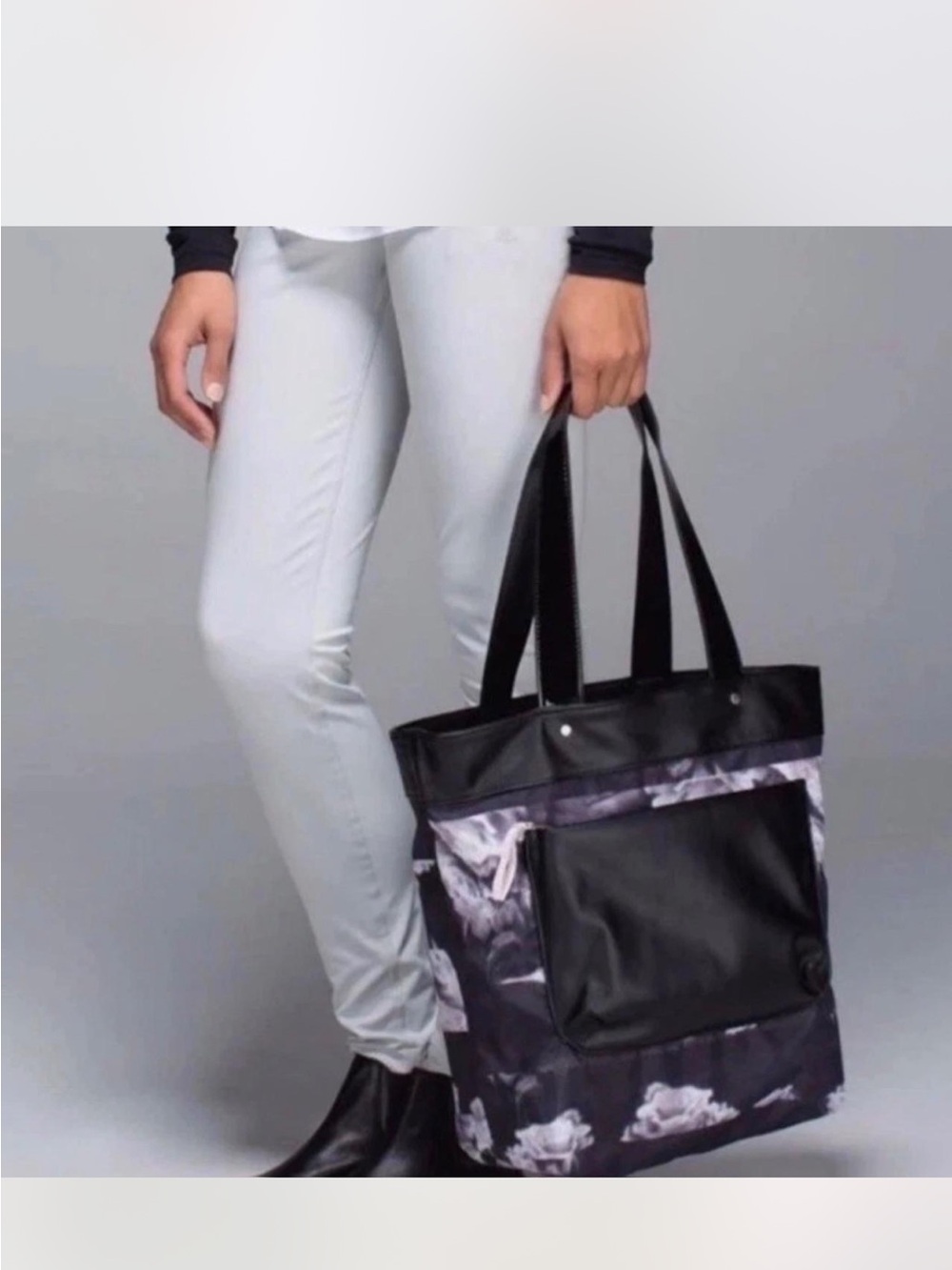 lululemon athletica Black Leather Tote with Logo Medallion - Picture 2 of 6